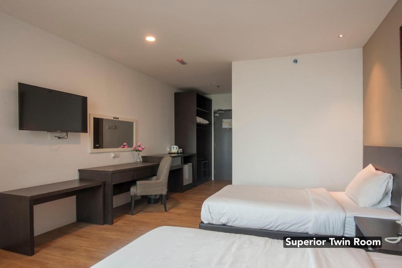 Summit Signature Hotel Oug Kl Kuala Lumpur Exterior photo