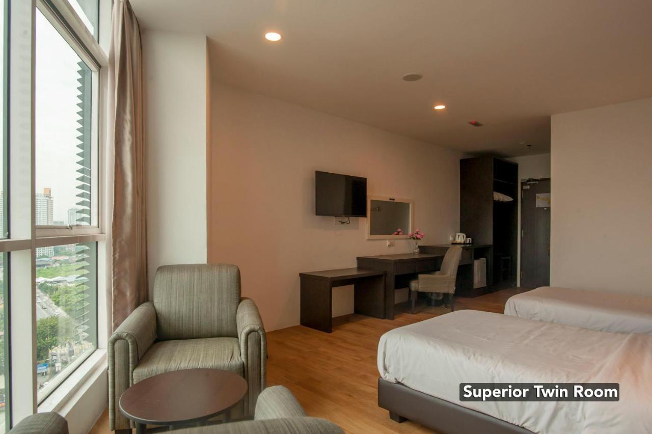 Summit Signature Hotel Oug Kl Kuala Lumpur Exterior photo